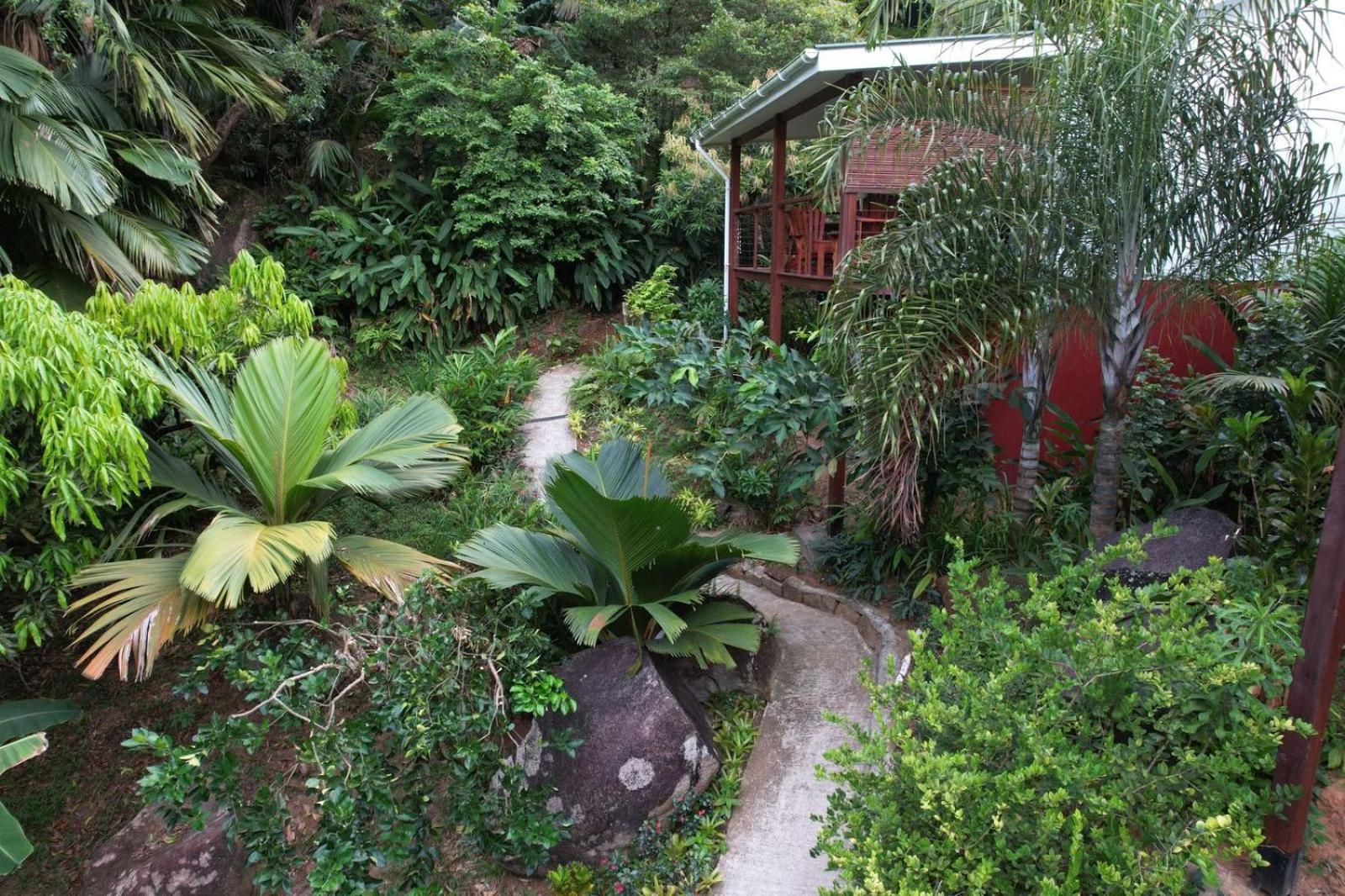 Cashew Nut Grove Chalets Port Glaud Exterior foto