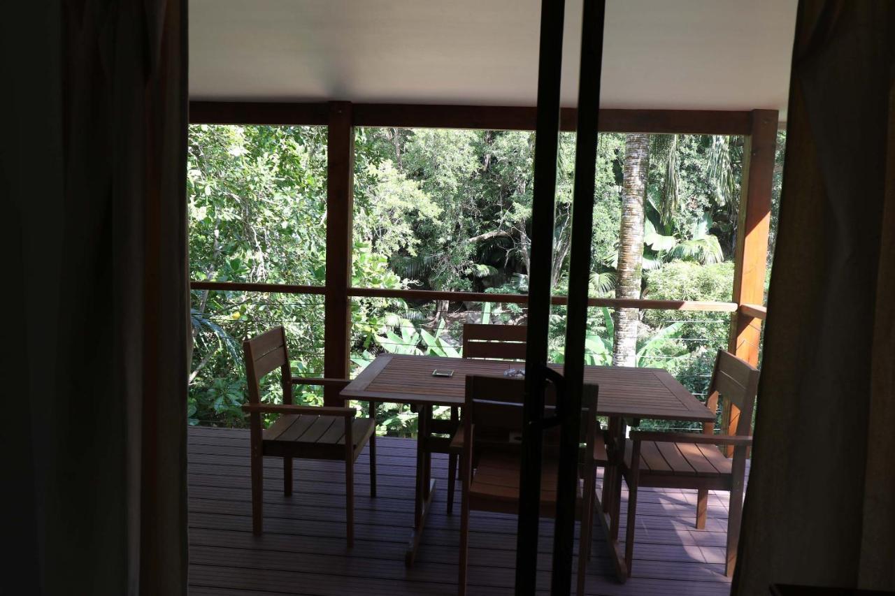 Cashew Nut Grove Chalets Port Glaud Exterior foto