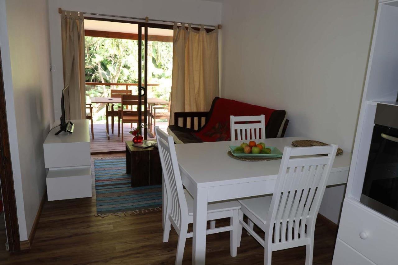 Cashew Nut Grove Chalets Port Glaud Exterior foto