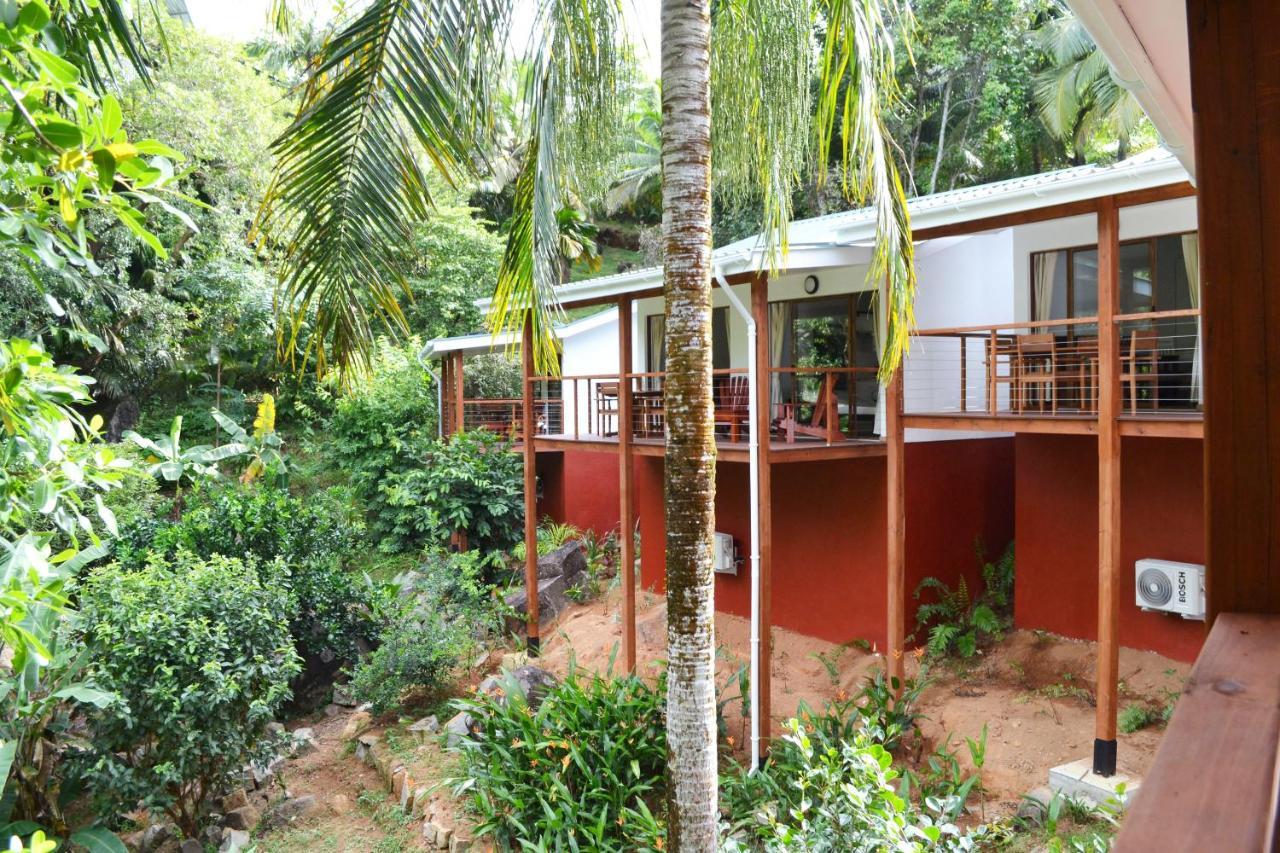 Cashew Nut Grove Chalets Port Glaud Exterior foto